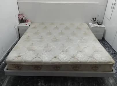 iron floating bed king78 x72 with side tables and mattress read ad