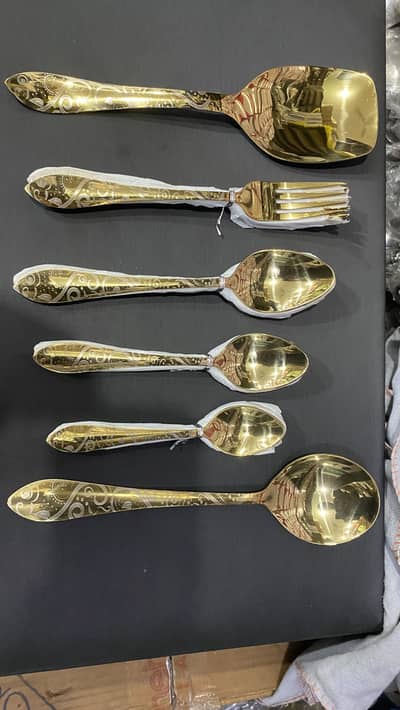 Golden Cutlery Set For 6 Persons
