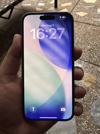 Apple iPhone 15
