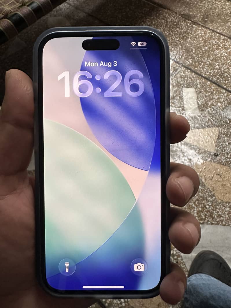 Apple iPhone 15 3