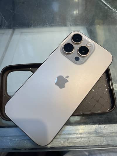 Apple iPhone 16 Pro
