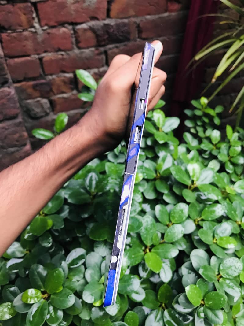 Microsoft surface pro 4 7