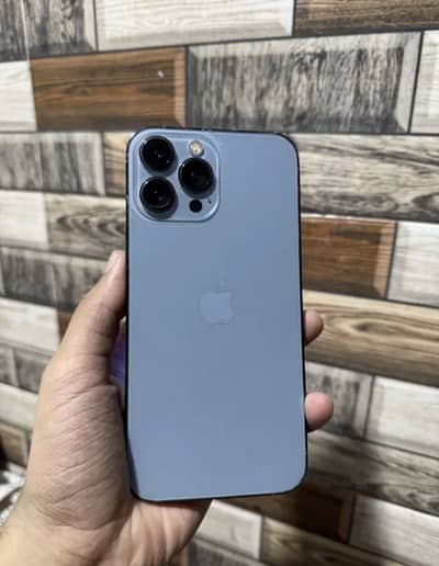 Apple iPhone 13 Pro Max factory unlock