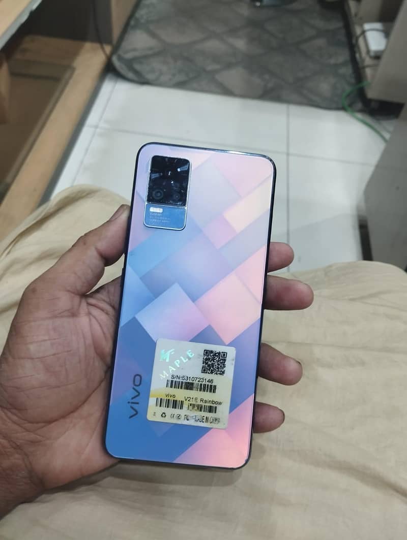 Vivo V21e 0