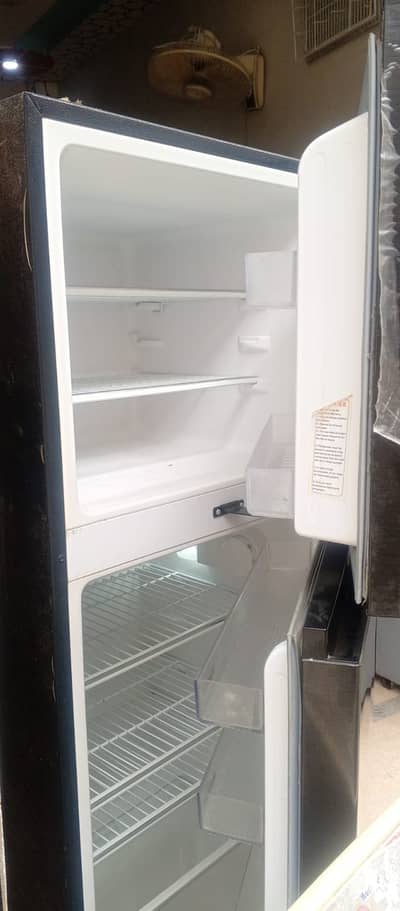 Dawlance Refrigerator