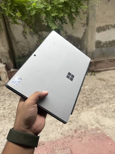 microsoft surface pro 7 | i5-10th | 16gb 256 ssd | 4k tuch display