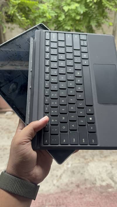 microsoft surface pro 7 | i5-10th | 16gb 256 ssd | 4k tuch display