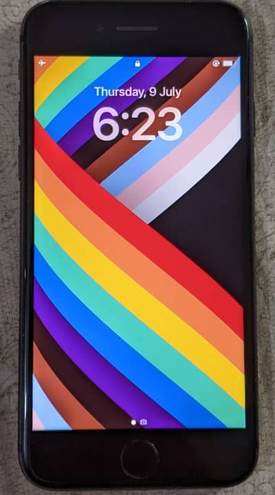 Apple iPhone 8  64 GB non PTA