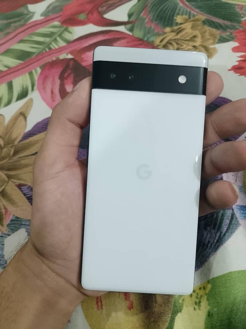 Google Pixel 6a 1