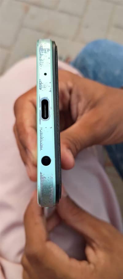 Vivo Y03