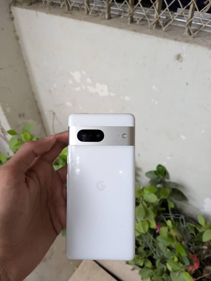 Google pixel 7 5