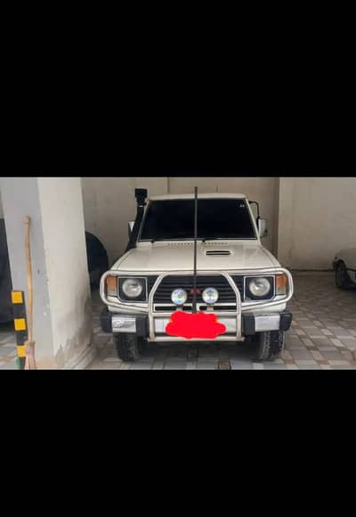 Mitsubishi Pajero 1986