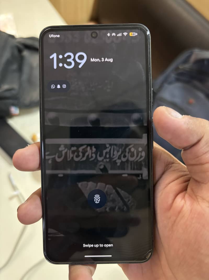 Google Pixel 8 1