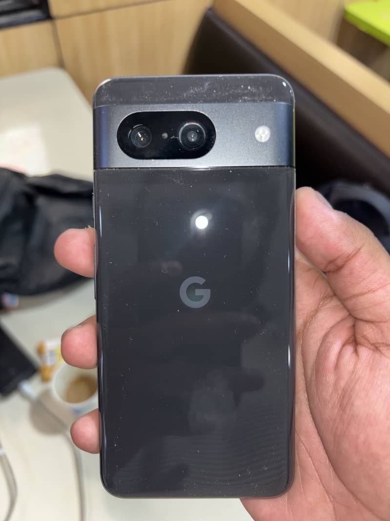 Google Pixel 8 5