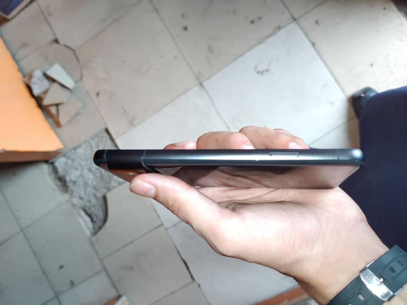 Google Pixel 8 3