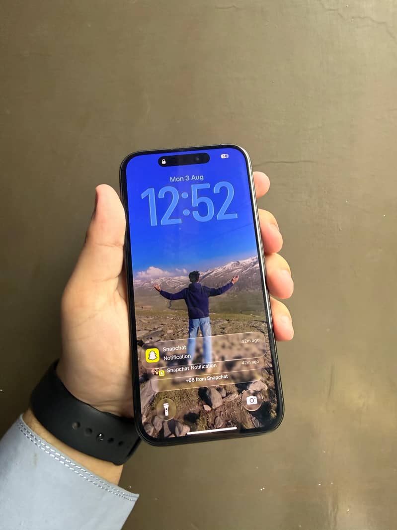 Apple iPhone 15 Pro 1