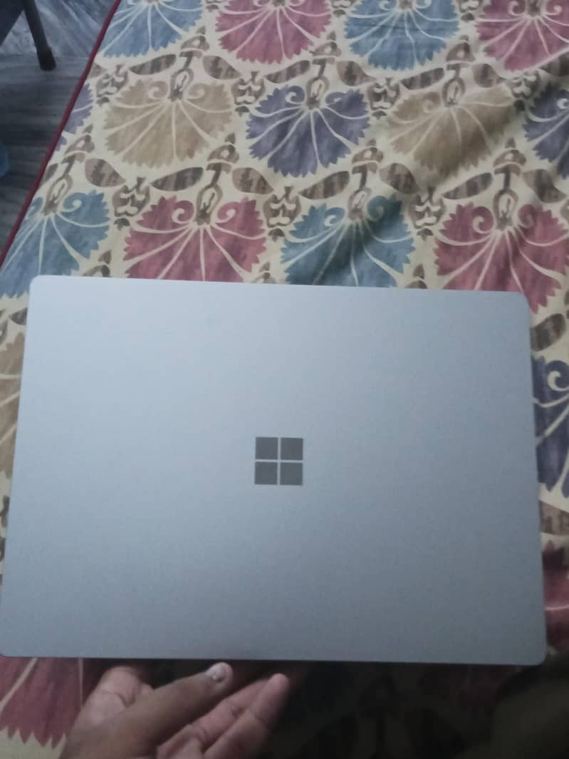 Microsoft Surface laptop 4 0