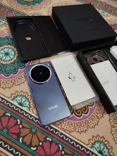 Vivo x200 Pro | URGENT Contact wt 0309=3712631
