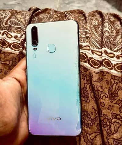 Vivo Y17