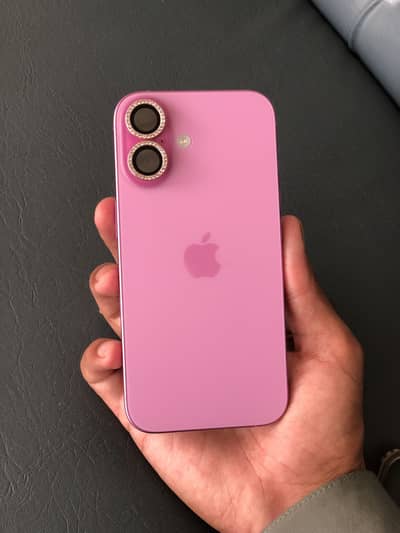 Apple iPhone 16