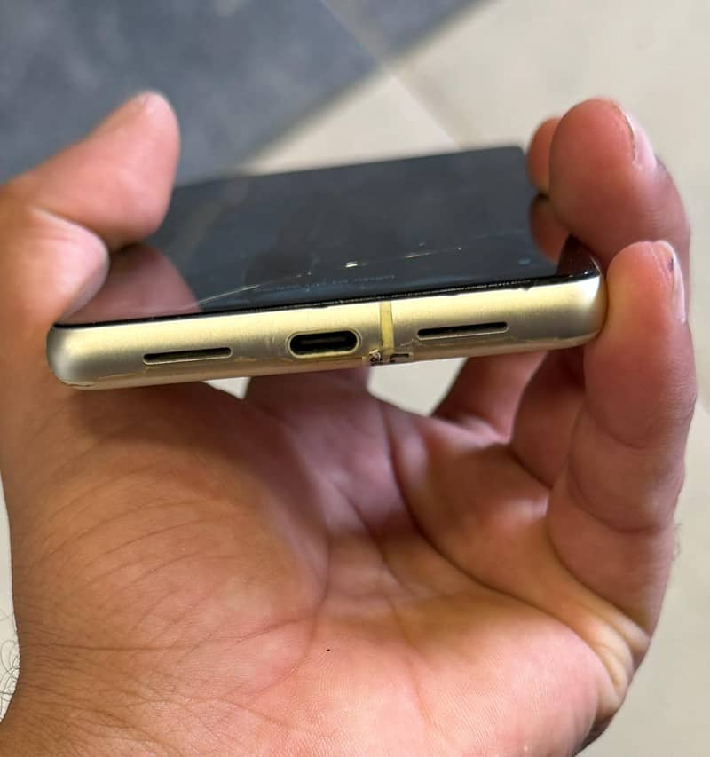 Google Pixel 7 2