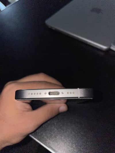 Apple iPhone 15 Pro