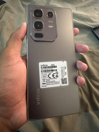 With complete box original charger with powerbank