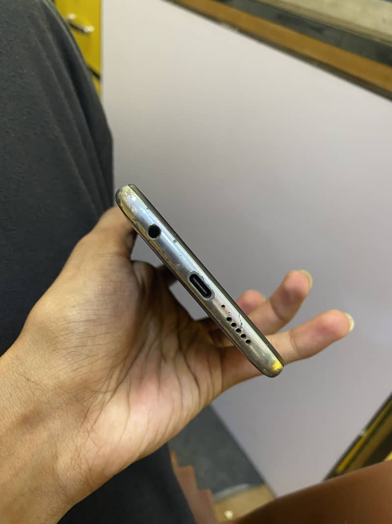 Xiaomi Redmi Note 9 Pro 1