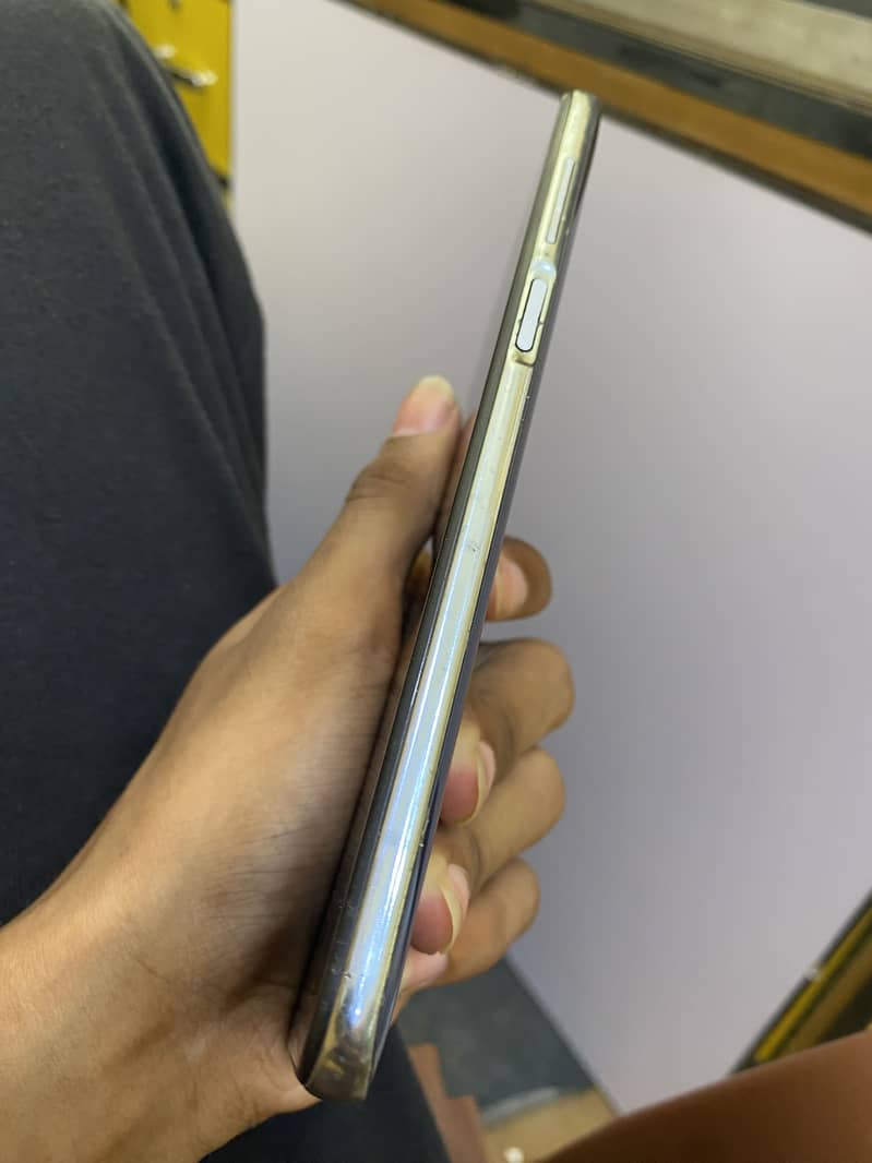 Xiaomi Redmi Note 9 Pro 5