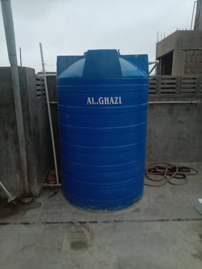 Tanki For Sale 2000 Litters