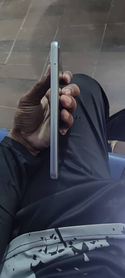 Samsung Mobile A24 6/128