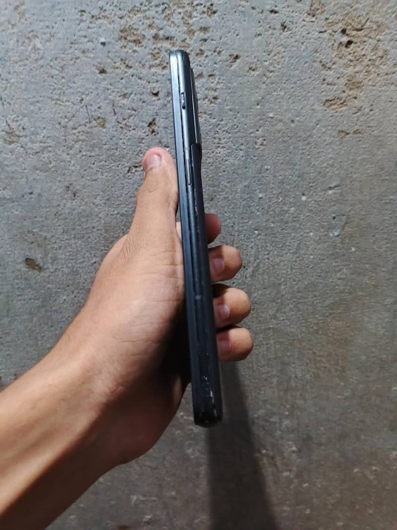 One Plus 10 Pro 6