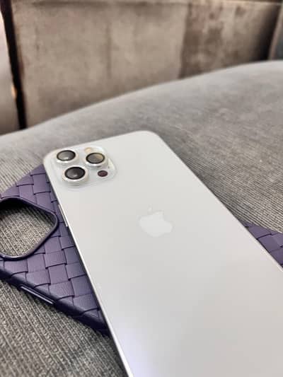 Apple iPhone 12 Pro Max