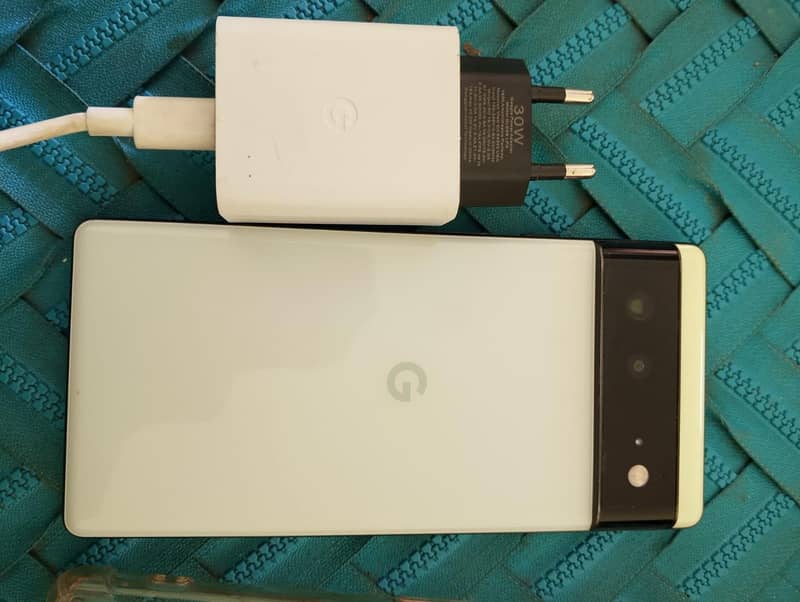 Google Pixel 6 6