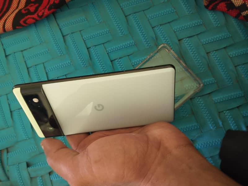 Google Pixel 6 5