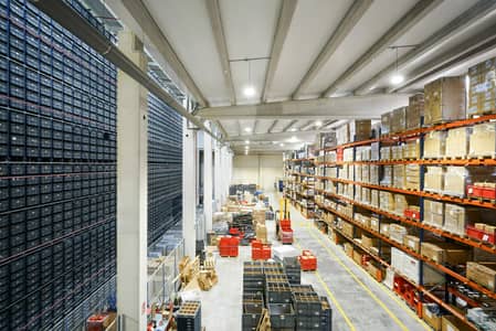 8-Kanal WareHouse Available For Rent