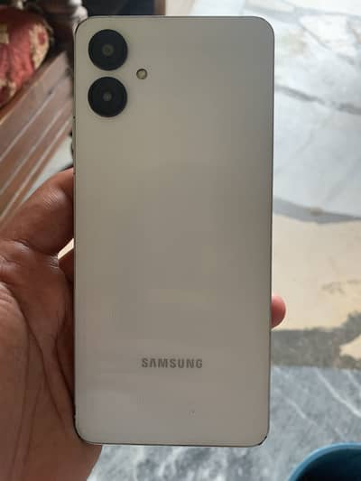 Samsung Mobile A06