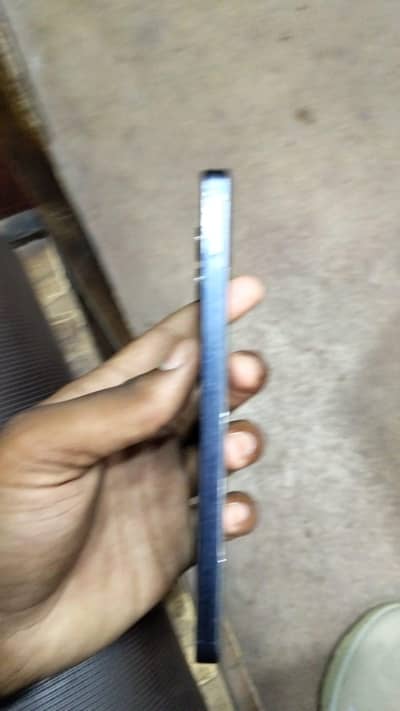 Samsung Mobile A06 4 64 with box