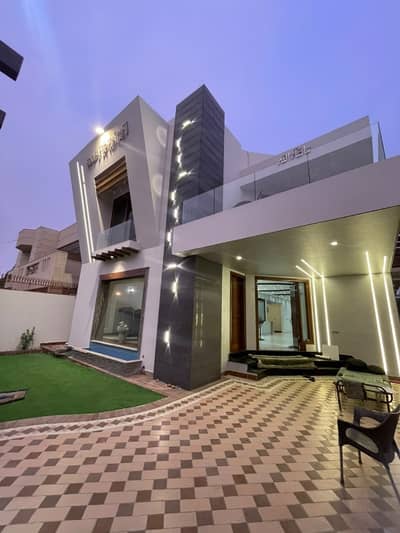 500yd Ultra Modern Bungalow with Basement For Sale