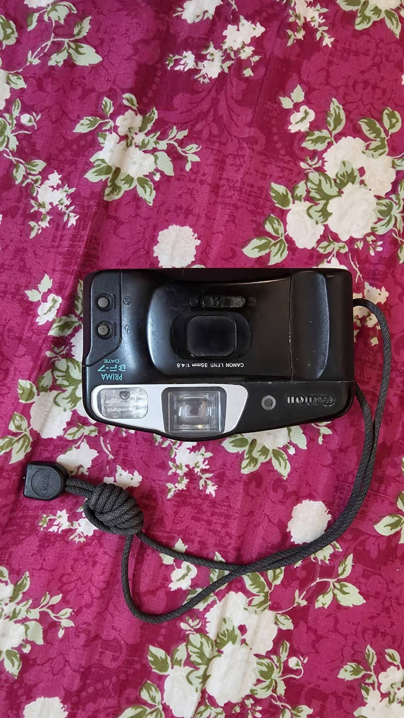 Canon camera 0