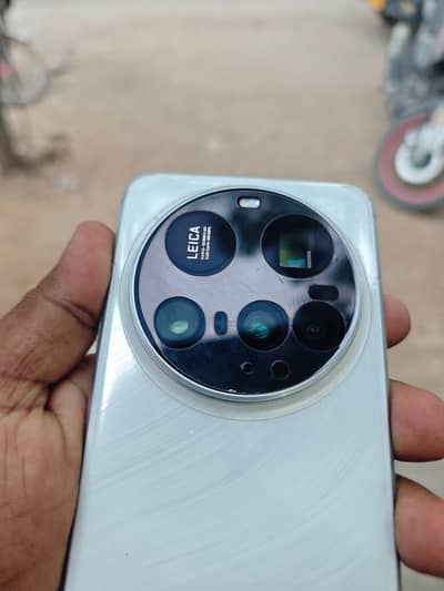 Xiaomi 15 Ultra