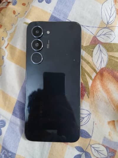 Tecno Spark 40 pro