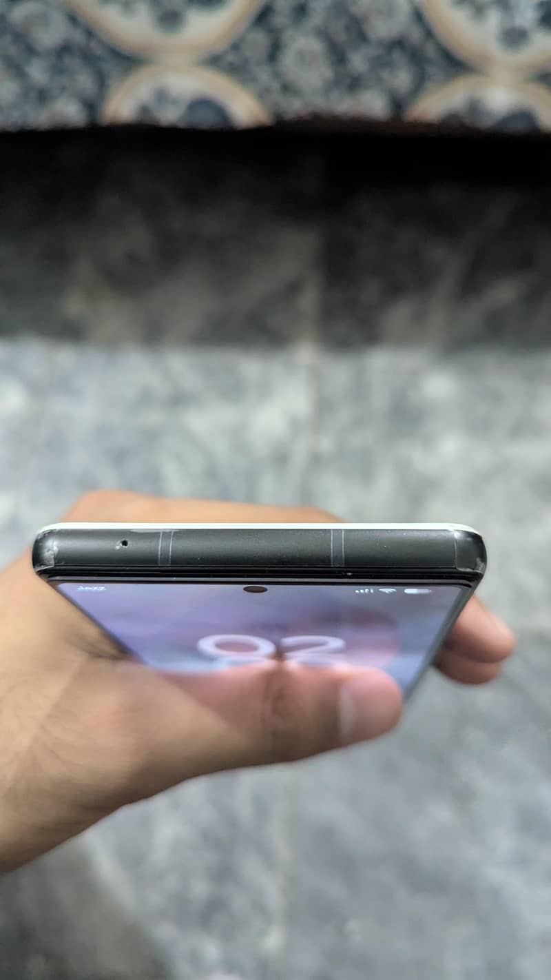 Google Pixel 6a 4