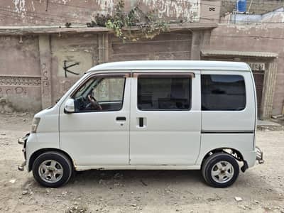 Daihatsu Hijet 2013