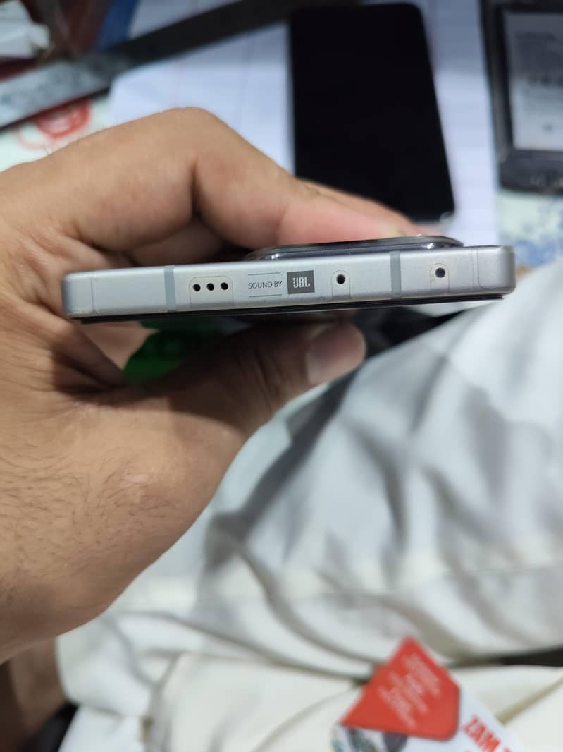 Infinix Note 50 4