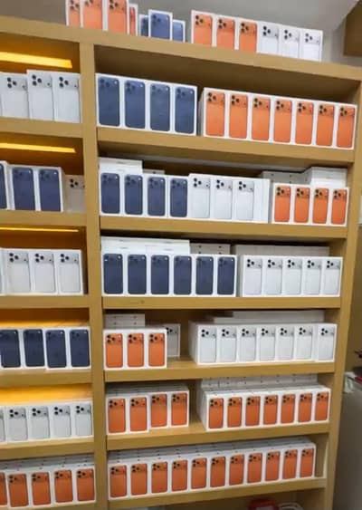 Iphone 17 Pro Max Box Pack JV/ 17 Pro / 17 Air / 16 Plus PTA Approved