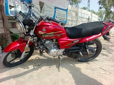 Yamaha DX 125