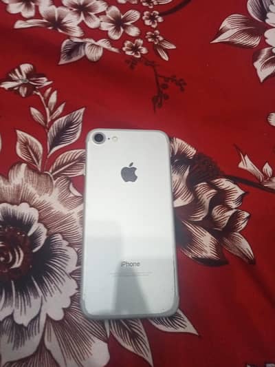 Apple iPhone 7