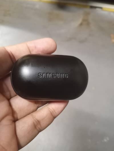 SM_R140