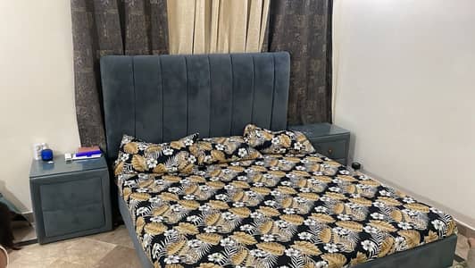 Greyish Velvet Bed Set For Sale